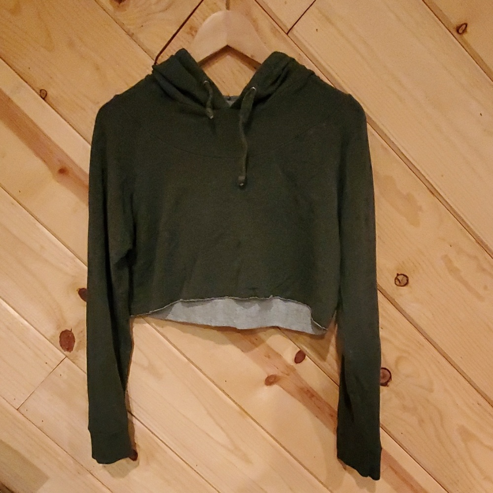 Strut This Gray Crop Sweater Hoodie